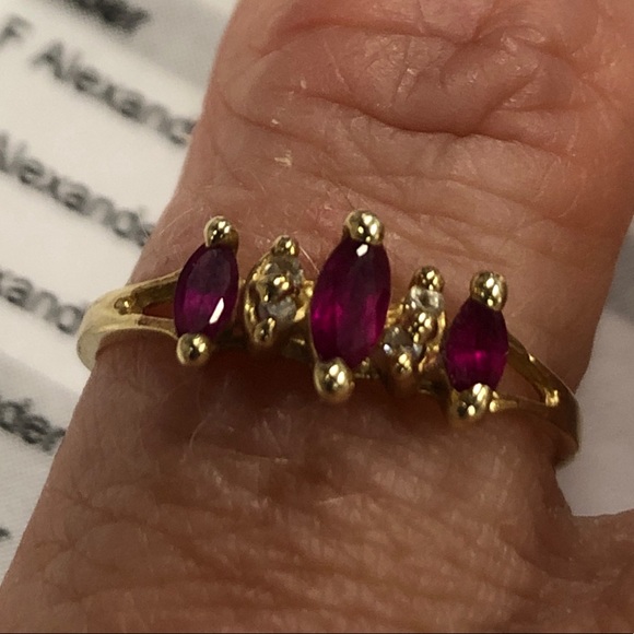 Jewelry - 14KT gold ruby and diamond ring